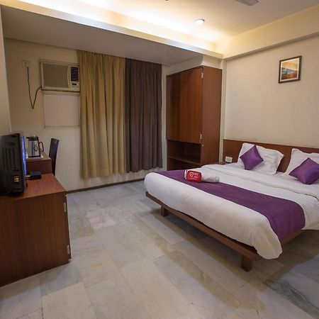 Oyo 13771 Executive Residency Hotel ปูเน่ ภายนอก รูปภาพ